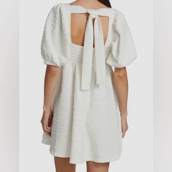 Free People White Puff Sleeve Mini Sundress. Size L. Large - Picture 1 of 3
